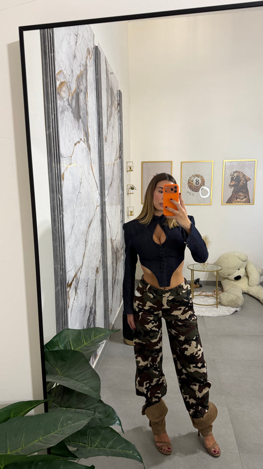 Pantalone military