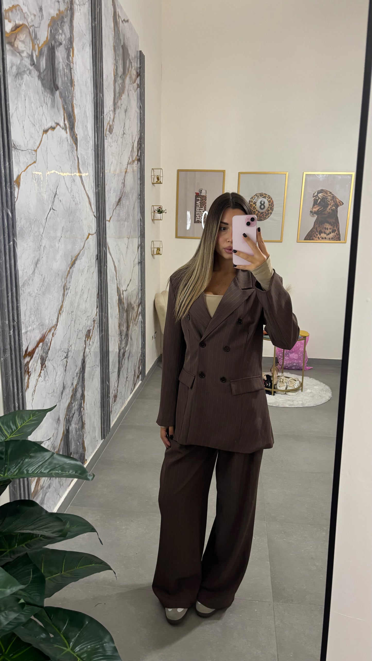 Tailleur brown gessato
