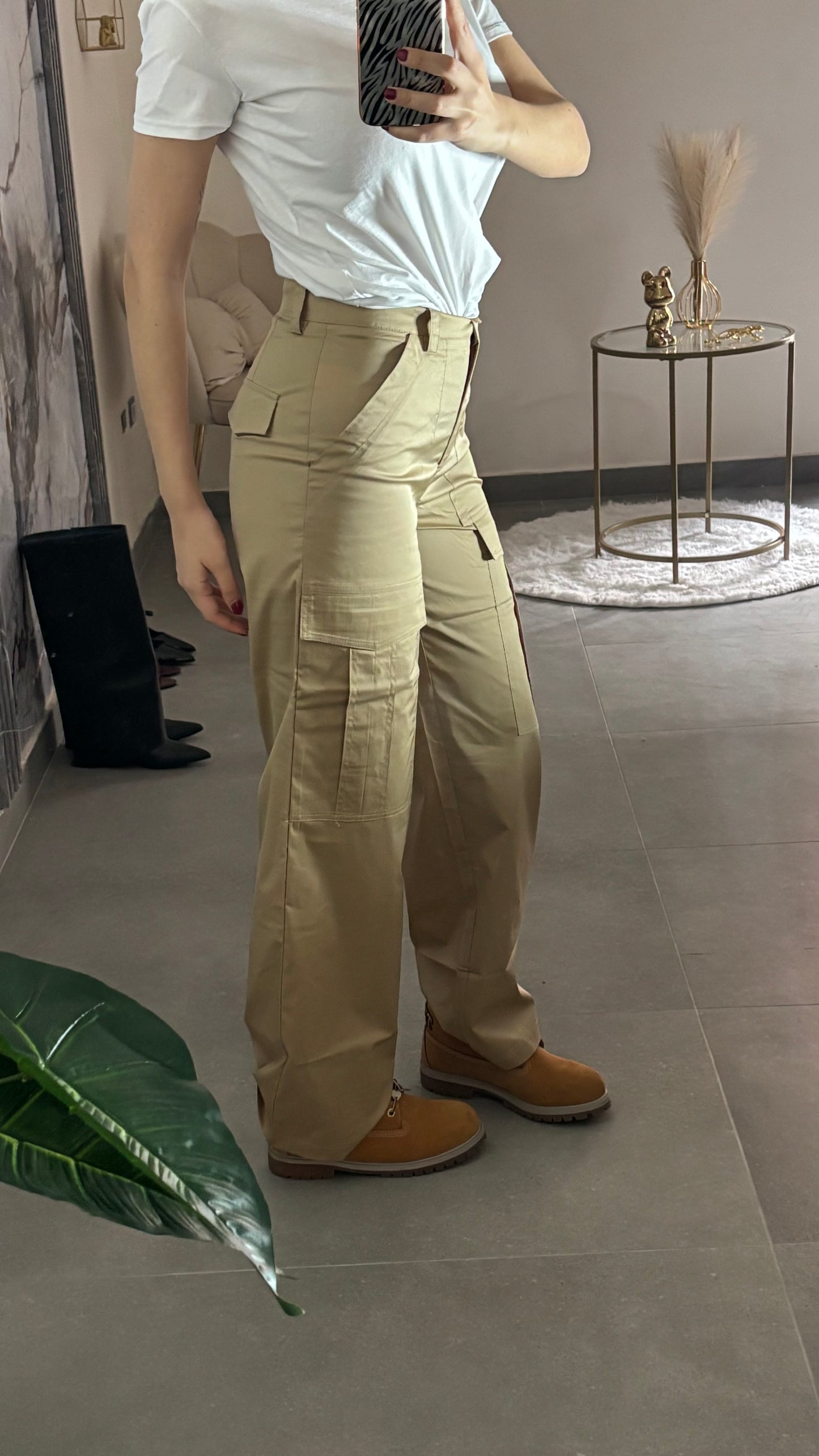 Cargo beige