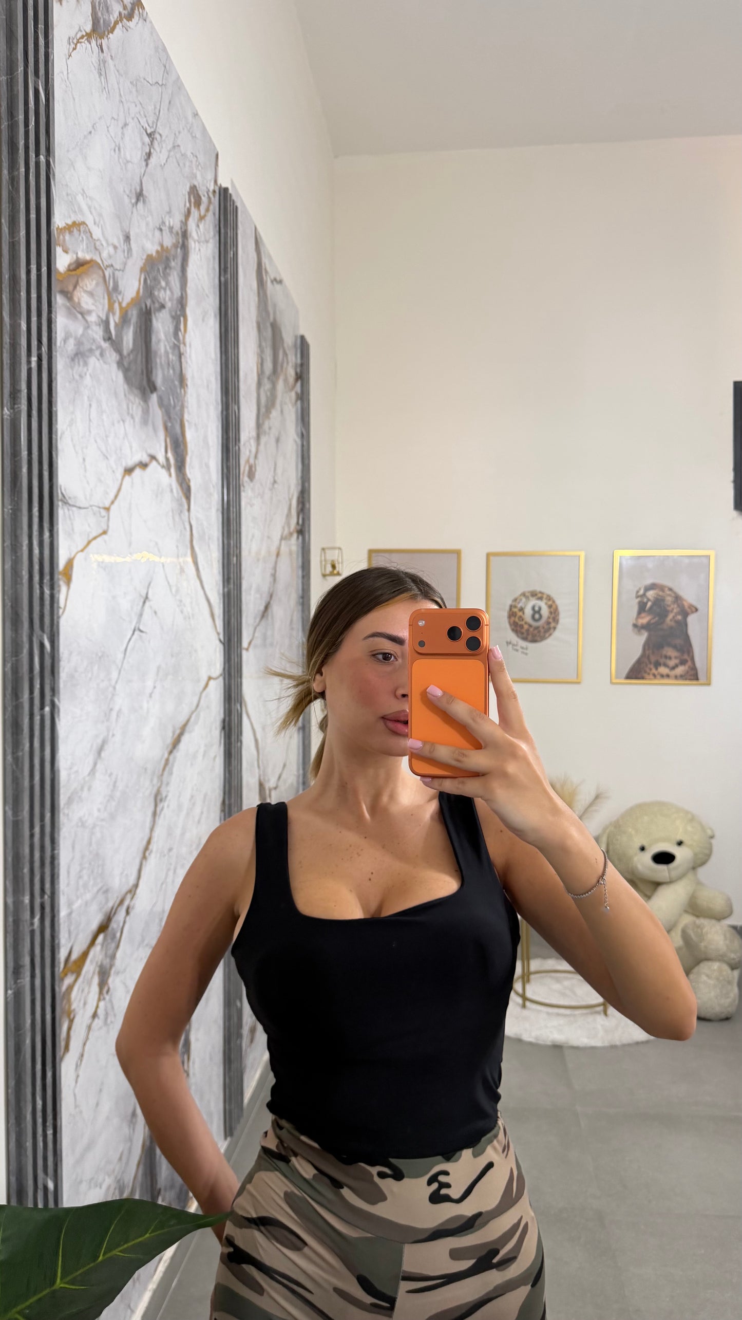 Canotta nera