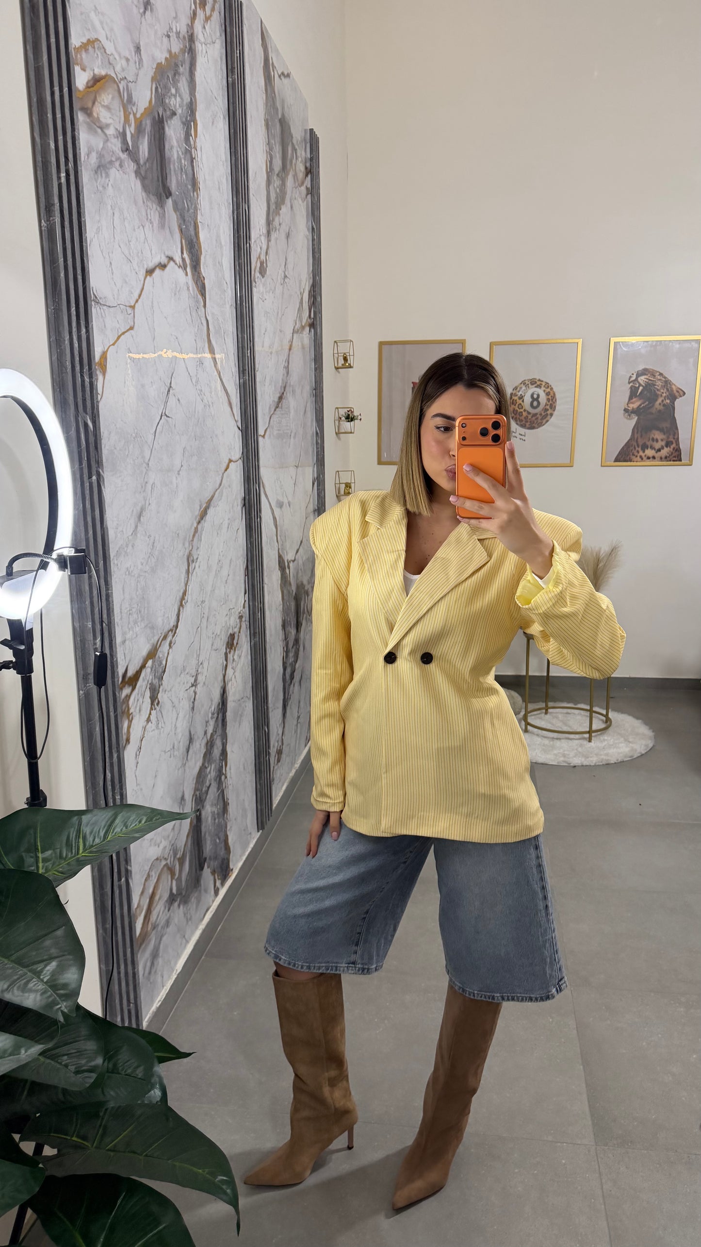 Blazer Yelly