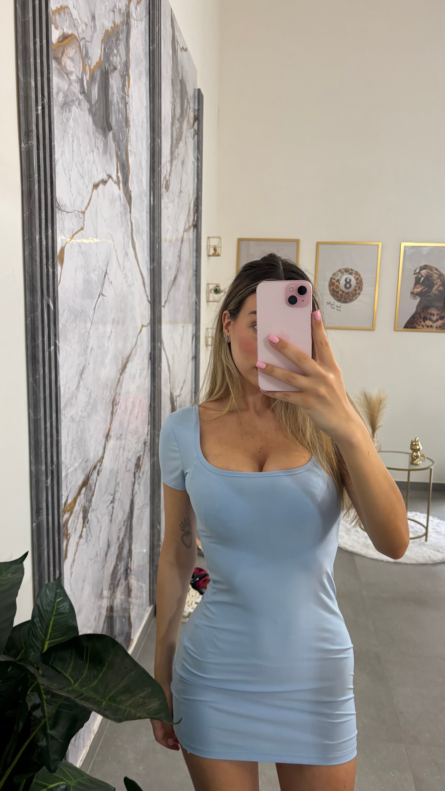 Vestitino celeste polvere