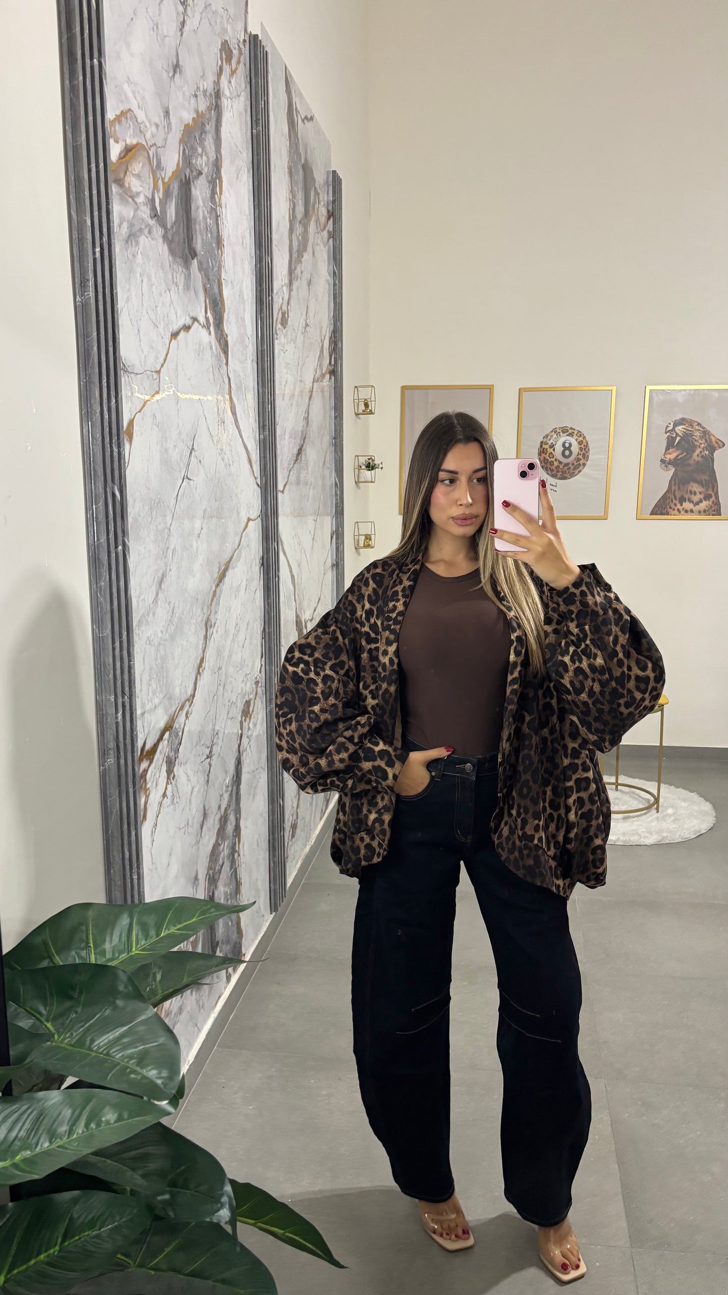Bomber leo