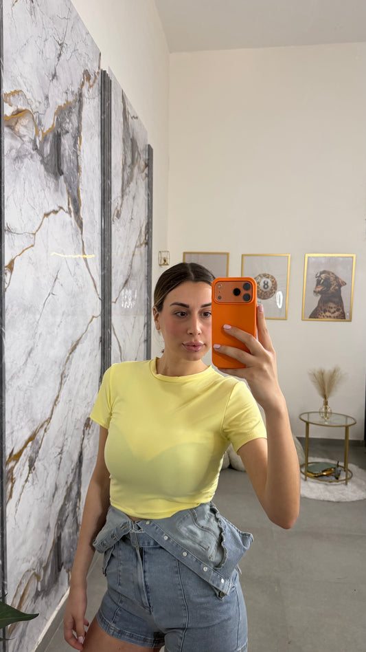 T-shirt yellow
