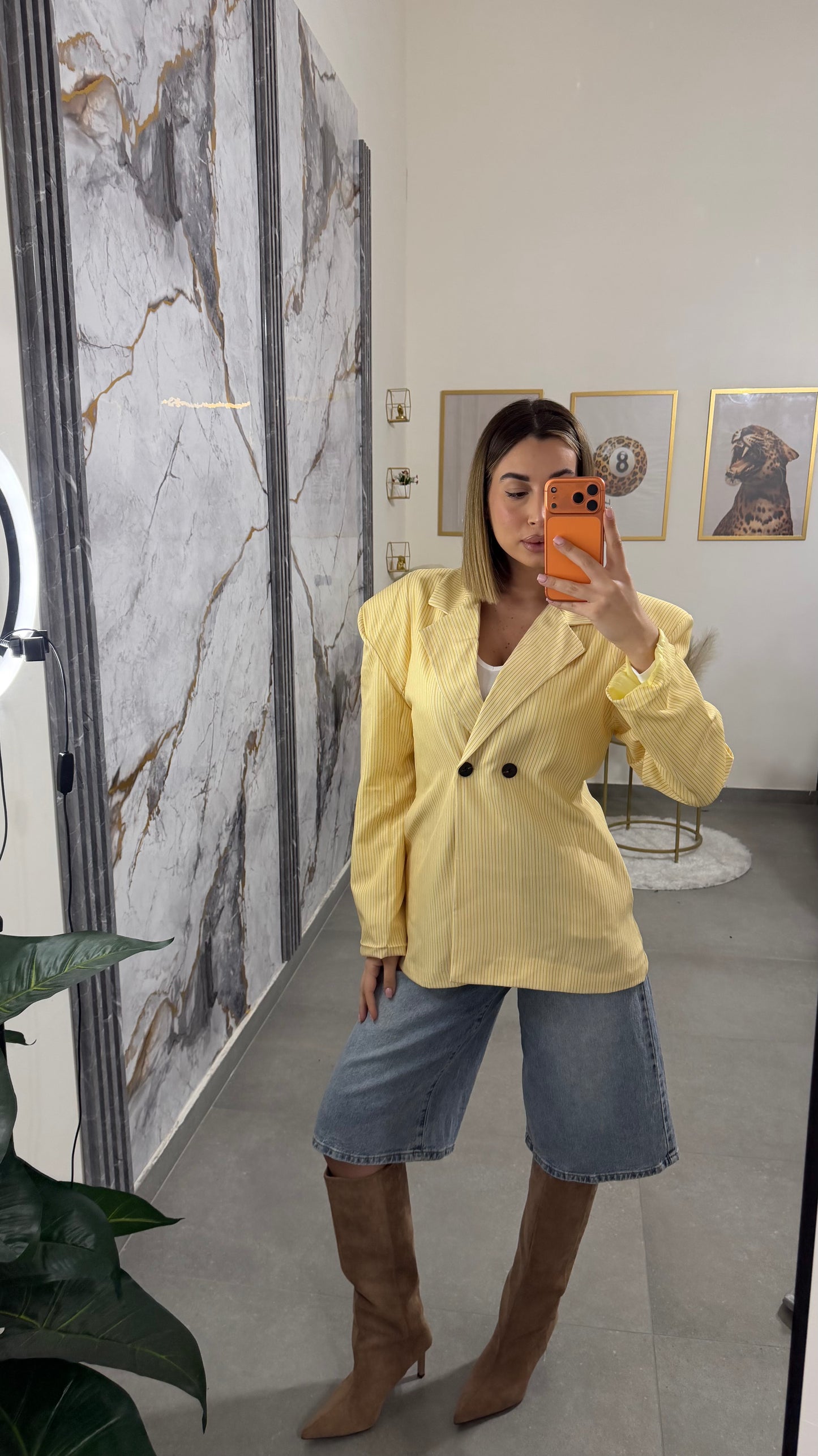 Blazer Yelly