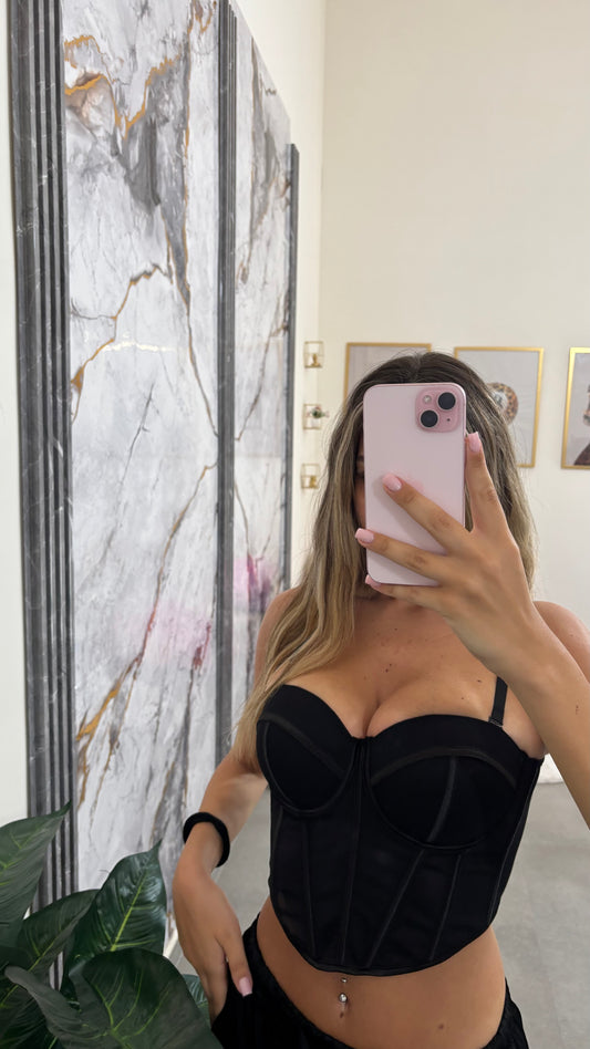 Bustino black